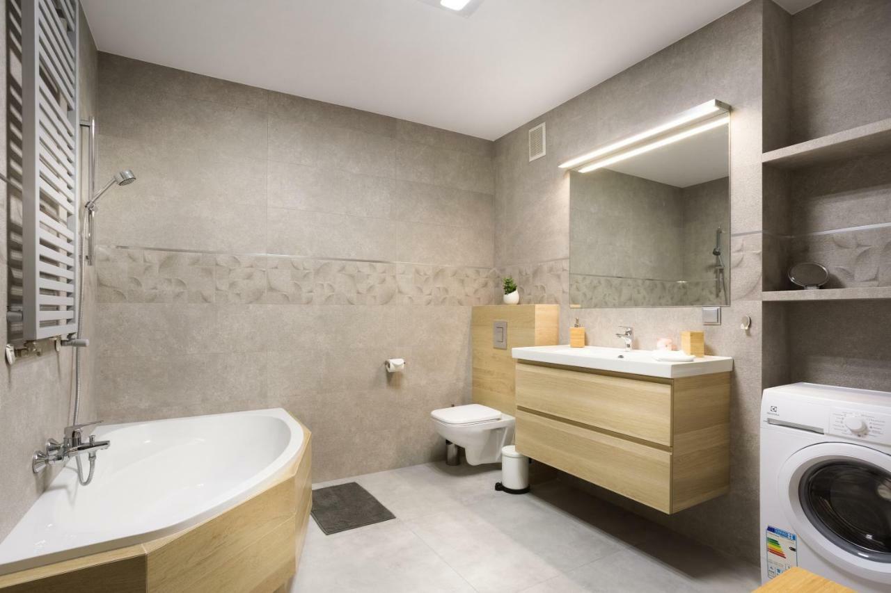 Premium Family&Friends Apartment Poznan Luaran gambar